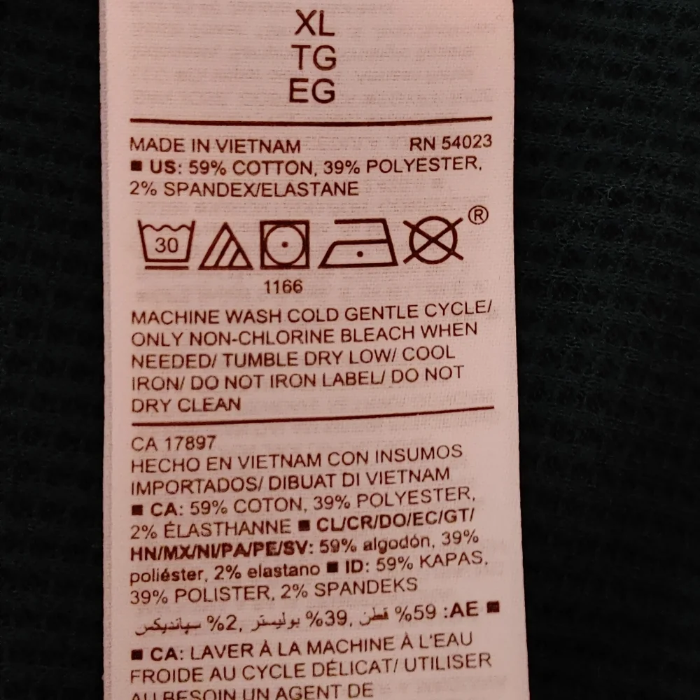 OLD NAVY THERMAL PAJAMAS, BLUE/GREEN PLAID XL (Top) & M (Bottom) - Picture 10 of 11